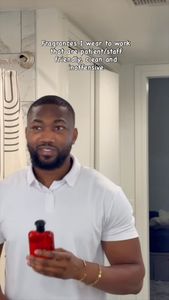 Instagram post by @dejimorafa