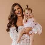 @katieannemach Instagram Profile