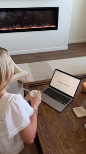 Instagram post by @allisonnfframe