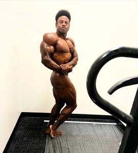 Instagram post by @breonma_