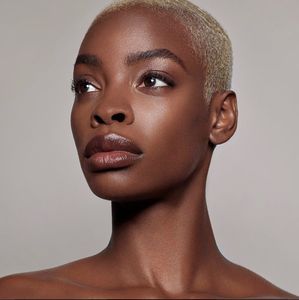 Instagram post by @hausofroxy