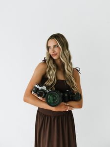 Instagram post by @raeonfilmphotography