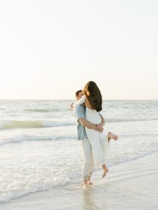 Instagram post by @raeonfilmphotography