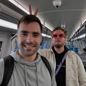 Instagram post by @tomfrankly