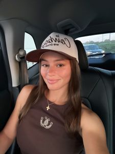 Instagram post by @elinasinz