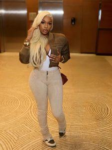 Instagram post by @parisdanielleco