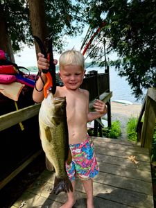 Instagram post by @dadbodfishin