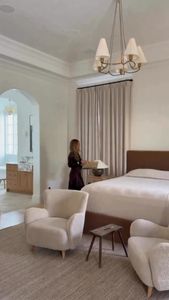 Instagram post by @mollykiddstudio