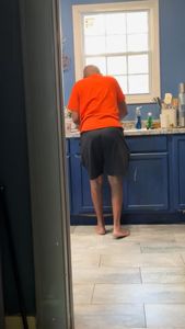 Instagram post by @van_ronnee