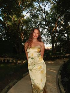 Instagram post by @bellakess