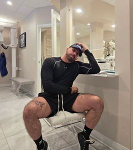 Instagram post by @lookingatcarlos