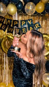 Instagram post by @alexisfraziertv