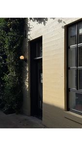 Instagram post by @mariiismith