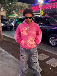 Instagram post by @curmelmoton1