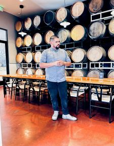 Instagram post by @jayzamano