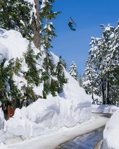 Instagram post by @sophiarou