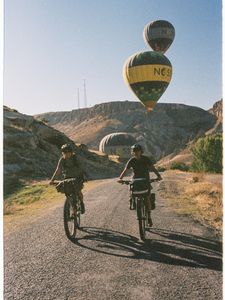 Instagram post by @sophiarou