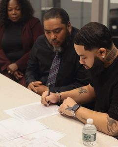 Instagram post by @dijouncruz