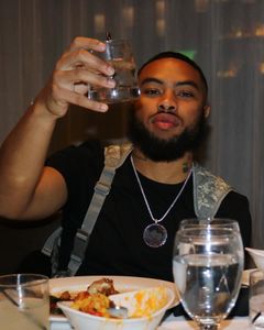 Instagram post by @dijouncruz