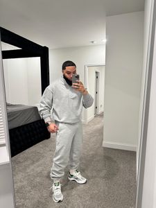 Instagram post by @dijouncruz