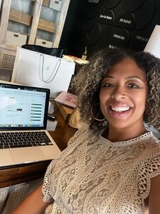 Instagram post by @mrskrae