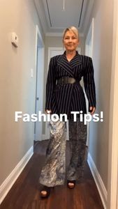 Instagram post by @dolphinine