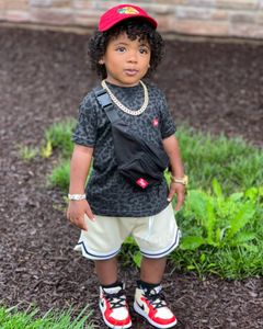 Instagram post by @cinco.demari