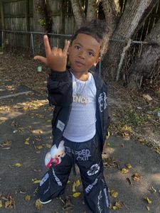 Instagram post by @cinco.demari