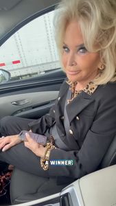 Instagram post by @suebelle