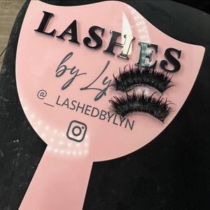 Instagram post by @__lashedbylyn