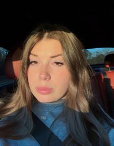 Instagram post by @carriesellers234