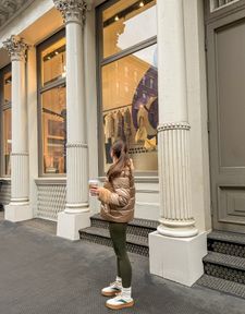 Instagram post by @laura.marie.xo