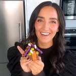 @lindseybakedthis Instagram Profile