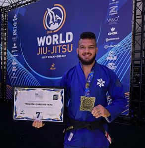 Instagram post by @yanpicapau