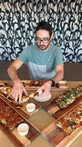 Instagram post by @thepizzaguyjon