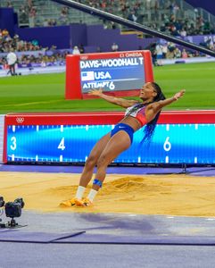 Instagram post by @_taarra_