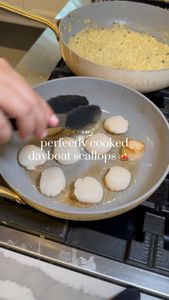 Instagram post by @eatswithelicia