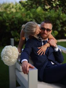 Instagram post by @renchyb