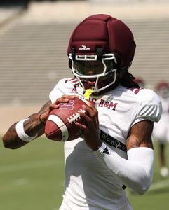 Instagram post by @8.wlee