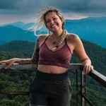 @sarahmleek Instagram Profile