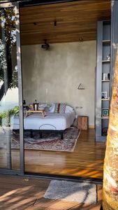 Instagram post by @khaseycandy