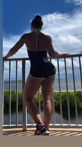 Instagram post by @glorillamma