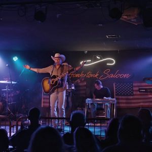 Instagram post by @tracybyrdmusic