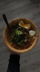 Instagram post by @carlyycamilla