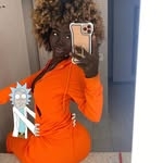 @lazelle.doll Instagram Profile