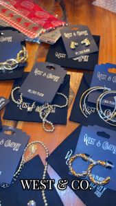 Instagram post by @missyred