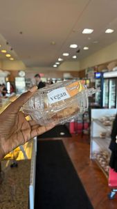 Instagram post by @veganzinga