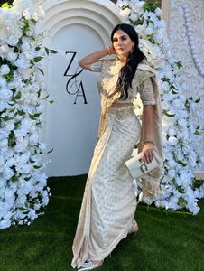 Instagram post by @theofficialmaryamkhan