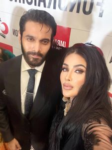 Instagram post by @theofficialmaryamkhan