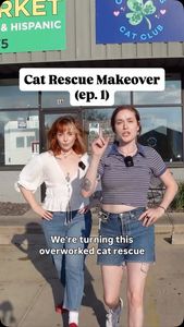 Instagram post by @heycolanda